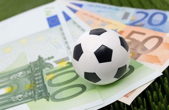 Tính tiền kèo cược bóng đá trong trường hợp bet thủ được hoàn tiền